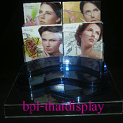 ถาดวางเครื่องสำอาง พร้อมกล่องใส่โบรชัวร์ด้านหลัง