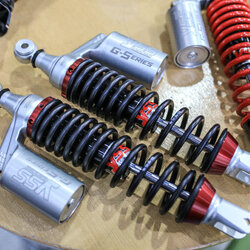 โช็ค YSS G-PLUS โหลด 335mm สปริงดำดำกระบอกเงิน ราคา4900