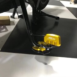 ครอบแกนเขี่ยขาตั้งข้าง HONDA ADV150 SEMSPEED