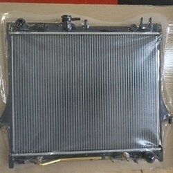 หม้อน้ำรถยนต์ Chevrolet Colorado