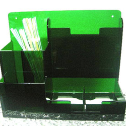 กล่องใส่หลอดกาแฟ ใช้วัสดุสีเขียวใส