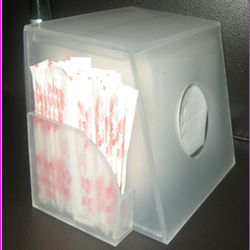 กล่องใส่ทิชชู่ และไม้จิ้มฟัน