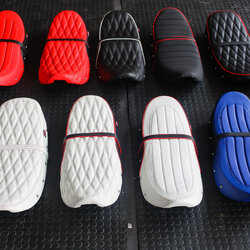 สินค้าใหม่ เบาะ DAX125 หน่อยวัดด่าน มี5สี13ลาย โครงเทียม สวยเข้ารูป