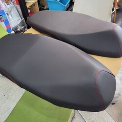 เบาะ LEAD125 ปาดบาง- ปาด2ตอนผ้าเรดเดอร์ด้ายแดง หน่อยวัดด่าน โครงเทียม