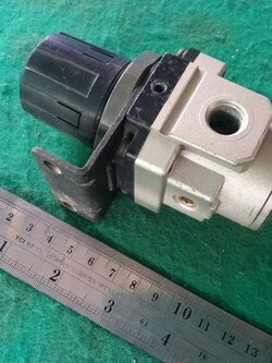 ปรับแรงดันลม SMC รุ่น ARP3000