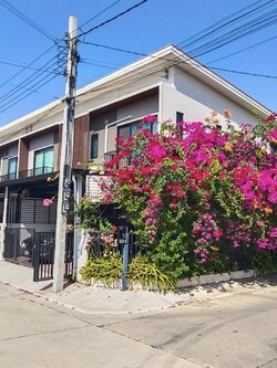 ขายทาวน์โฮม 2 ชั้น หมู่บ้านเดอะ คอนเนค 44 บางใหญ่