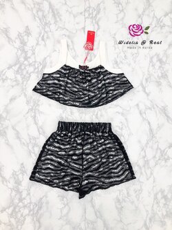 Janesuda Set เซ็ทเสื้อครอปสายเดี่ยวกับกางเกงขาสั้น