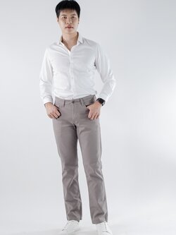 กางเกงยีนส์ขายาว กระบอกเล็ก สีครีม ผู้ชาย