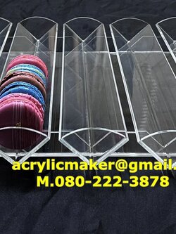 อะคริลิควางมาการอง 5 ช่อง แบบ ตัว V