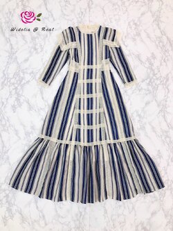 Forlove Maxi dress แม็กซี่เดรสตัวยาวแขนยาวแสนสวย