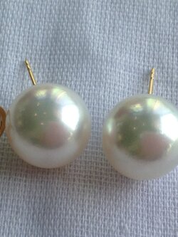 ต่างหูไข่มุก south sea 12-13 มิล ตัวเรือน 18k สีขาว เกรด AAA