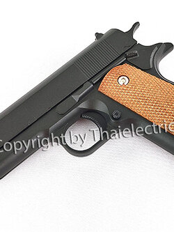 ปืนอัดลมเหล็ก ชักยิงทีล่ะนัด Colt 1911 ลำกล้องยาว 7.5 นิ้ว หนัก 491 กรัม ใช้ลูกกระสุนพลาสติก 6 มิล