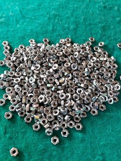 หัวน็อตสแตนเลส 2.5 มม.