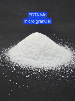 จุลธาตุ แมกนีเซียมคีเลตอีดีทีเอ EDTA Mg 6% แม็กนีเซียมคีเลต แบบเกล็ดละเอียด Micro Granular ละลายง่าย ไม่จับก้อน บรรจุ 1 กิโลกรัม (R)
