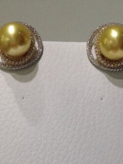 ต่างหูไข่มุก south sea ตัวเรือน 18k สีขาว เพชรแท้ น้ำ 97 เกรด AAA