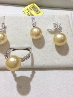 เซ็ตไข่มุก south sea 10-11 มิล ตัวเรือน 18k สีทอง เพชรแท้ น้ำ 97 เกรด AAA