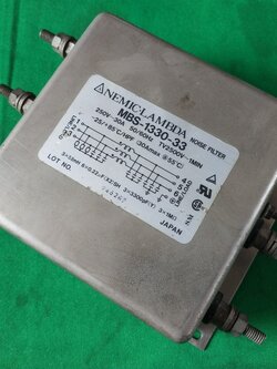 ป้องกันสัญญาณรบกวน LAMBDA รุ่น MBS-1330-33 250v 30A