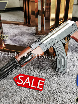 ปืนอัดลมพลาสติก AK47 ชักยิงทีล่ะนัด หนัก 470 กรัม ยาว 73 ซม. มีเลเซอร์ ใช้ลูกกระสุนพลาสติก 6 มิล