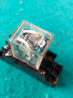 รีเลย์ Omron รุ่น LY2N 24VDC พร้อมซ็อกเก็ต