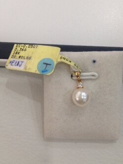 จี้ไข่มุกอะโกย่าญี่ปุ่นแท้ 8 มิล กลม ก้าน 18k yellow gold เพชรแท้น้ำ 97-99