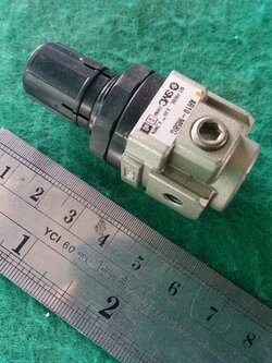 ปรับแรงดันลม SMC รุ่น AR10