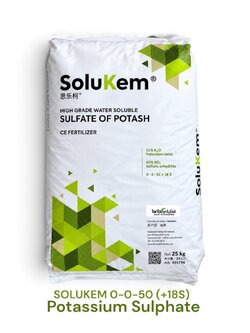 K2SO4 Potassium Sulphate SOP ปุ๋ยเกล็ด Solukem 0-0-50 +18S จากสวีเดน เพิ่มความหวาน เพิ่มแป้งและน้ำตาลในผลผลิต บรรจุ 25 กิโลกรัม