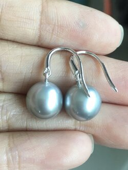 ต่างหูไข่มุก south sea 9-10 มิล ตัวเรือนเงินแท้ สีเทา เกรด AAA