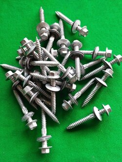 สกรูปลายแหลม สำหรับเมทัลชีท ขนาดเบอร์ 12x45