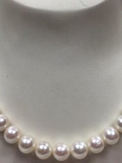 สร้อยคอไข่มุกน้ำจืด ขนาด 10-11 มิล สีขาวประกายชมพู