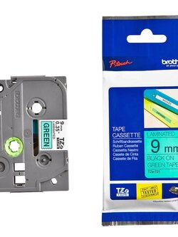 เทปพิมพ์อักษร BROTHER 9 mm. - อักษรดำพื้นเขียว TZE-721
