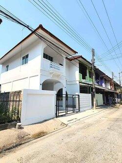 ขายทาวน์เฮ้าส์ 2 ชั้น หมู่บ้านพรพิสาร 5 รังสิต คลอง 8