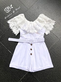 Self portrail Jumpsuit จั๊มสูทขาสั้นปาดไหล่สุดน่ารัก