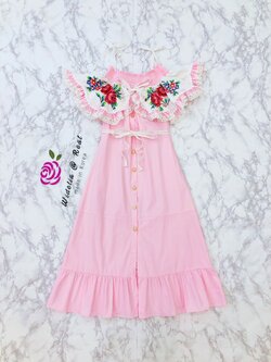 Vintage Dress เดรสปาดไหล่แสนสวย