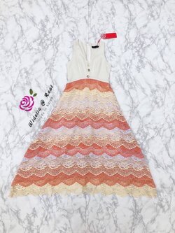 JSD Dress เดรสแขนกุดคอวีแสนสวย