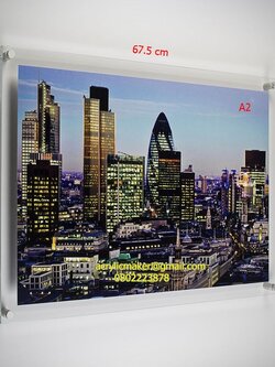 กรอบติดผนังอะคริลิคใส ขนาด A2 แบบเจาะผนัง