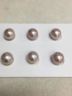 ไข่มุกน้ำจืด ขนาด 9-10มิล กลม สีม่วง เม็ดละ 1000