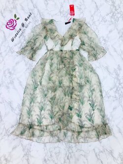 Sretsis Dress เดรสตัวยาวแสนสวย รุ่นนี้สวยหรูไฮโซมาก