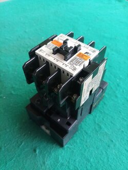 แมกเนติก ยี่ห้อฟูจิ ใช้ไฟ 24V ขนาด 60A