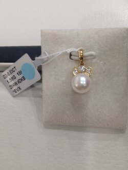 จี้ไข่มุกอะโกย่าญี่ปุ่นแท้ 7.75 มิล กลม ก้าน 18k yellow gold เพชรแท้น้ำ 97-99