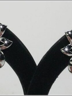 ต่างหูไข่มุกแท้