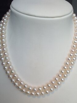 สร้อยคอไข่มุกอโกย่า ญี่ปุ่นแท้ 7.5-8 มิล กลมสนิท เงา สีขาว ร้อยแบบ 2 ชั้น เกรด AA++