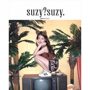 [PRE-ORDER] Suzy (Miss A) - First Photobook "SUZY? SUZY." (Cover 2 Ver.)