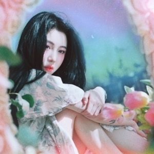 [PRE-ORDER] BAEK YERIN - 2nd Mini Album "OUR LOVE IS GREAT"