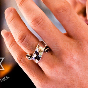 แหวนเงินแท้ ทรงริบบิ้น Sterling Silver 925 NSRG1264