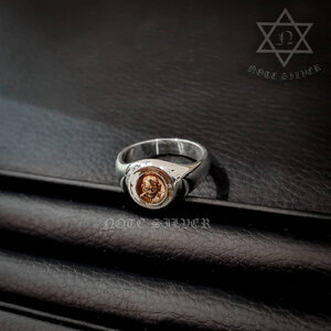 เหรียญหลวงปูมหาศิลา สิริจันโท นำมาเข้าตัวเรือนแหวนทรงเรียบ Sterling Silver 925 NSSV3409