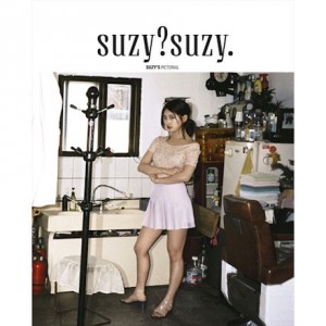 [PRE-ORDER] Suzy (Miss A) - First Photobook "SUZY? SUZY." (Cover 1 Ver.)