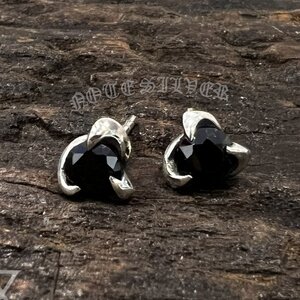 ต่างหูเงินแท้ กราฟฟิก ฝังนิล Sterling Silver 925 NSER1734