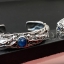 กำไลข้อมือเงินแท้ ลายมังกรฝังพลอยสีฟ้าไพลิน หลังเบี้ย Sterling Silver 925 NSBL2469