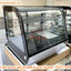 ตู้โชว์เค้กสเตนเลส กระจกโค้ง ตั้งบนเคาน์เตอร์ 70 cm. รุ่น SCR-0070