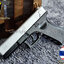 ปืนอัดลมเหล็ก Glock 18 ขนาดเล็ก สีทูโทน ชักยิงทีล่ะนัด ลำกล้องยาว 6 นิ้ว หนัก 307 กรัม ใช้ลูกกระสุนพลาสติก 6 มิล